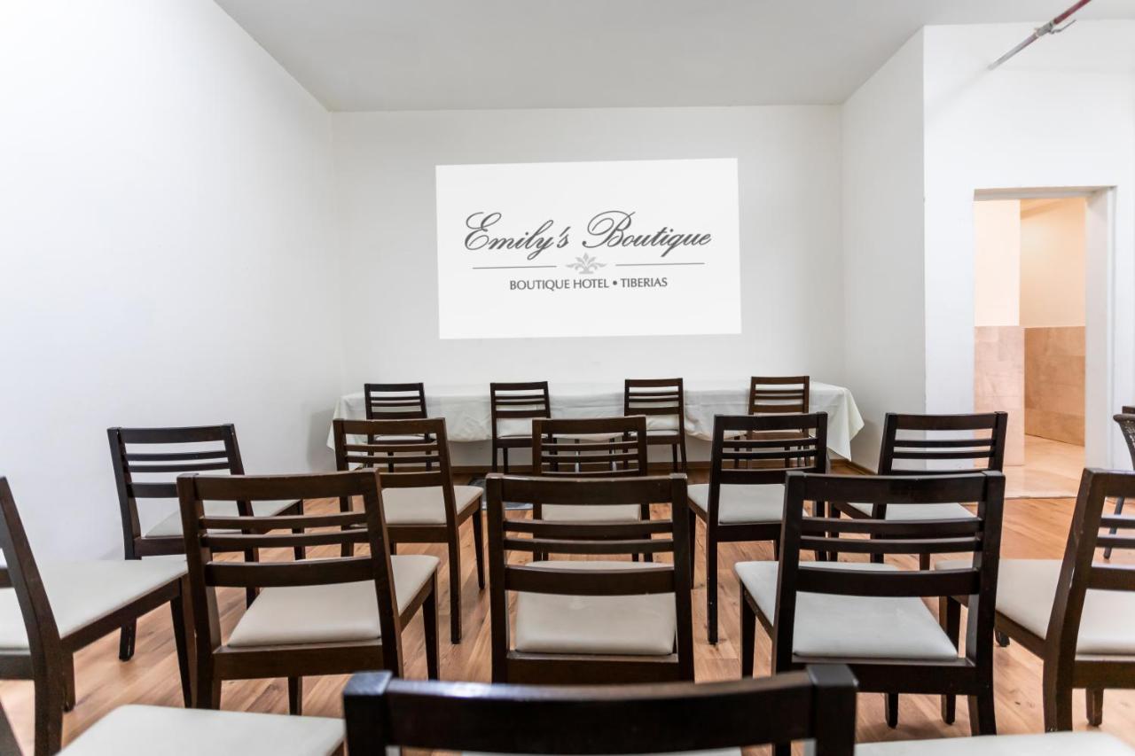 Emily'S Hotel Тверия Экстерьер фото